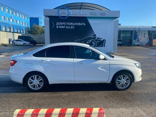 2018 Lada (ВАЗ) Vesta CNG I, белый, 890000 рублей, вид 1