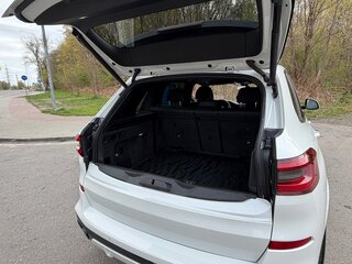 2019 BMW X5 40i IV (G05/G18), белый, 5900000 рублей, вид 5