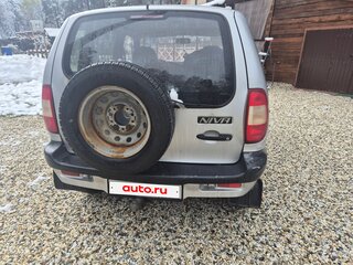 2006 Chevrolet Niva I, серебристый, 205000 рублей, вид 3