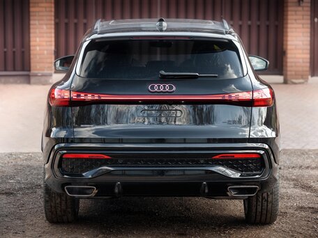 2026 Audi Q5 L III (GU), чёрный, 7450000 рублей, вид 5