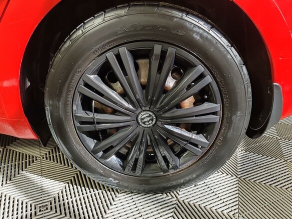 2016 Kia Ceed II Рестайлинг, красный, 1070000 рублей - вид 16