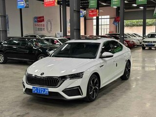 2023 Skoda Octavia IV (A8), белый, 2170000 рублей, вид 1