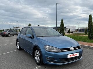 2014 Volkswagen Golf VII, голубой, 1380000 рублей, вид 3