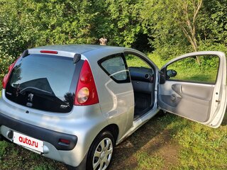 2010 Peugeot 107 I Рестайлинг, серый, 450000 рублей, вид 3
