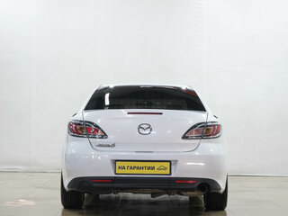 2011 Mazda 6 II (GH) Рестайлинг, белый, 859000 рублей, вид 5