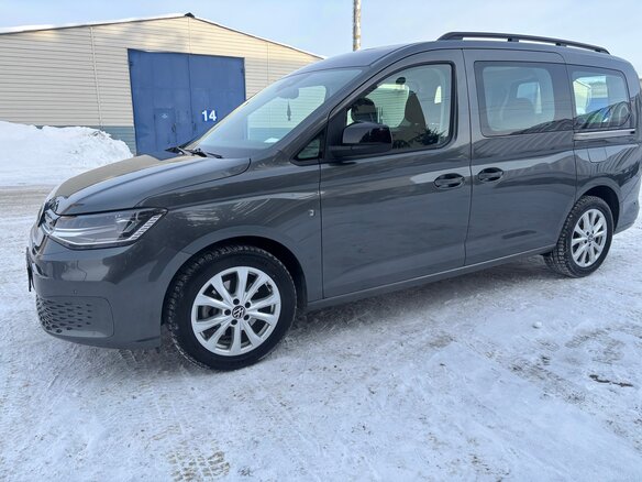 2022 Volkswagen Caddy Maxi V, серый, 4650000 рублей - вид 6