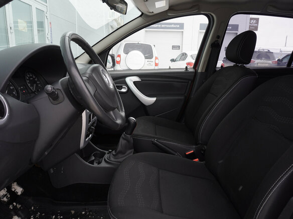 2013 Renault Sandero Stepway I, красный - вид 8