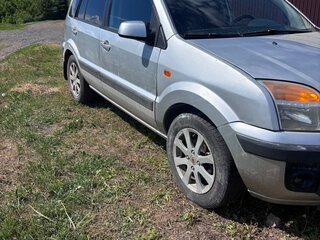 2008 Ford Fusion I Рестайлинг, серебристый, 450000 рублей, вид 4