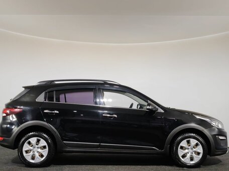 2019 Kia Rio X-Line IV, чёрный, 1420000 рублей, вид 4
