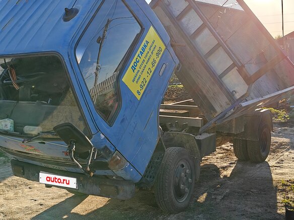 1993 Mazda Titan, синий, 1100000 рублей - вид 12