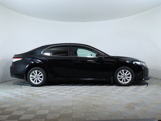 2019 Toyota Camry VIII (XV70), чёрный, 1999000 рублей, вид 4