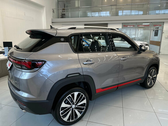 2025 Changan CS35 Plus I Рестайлинг, серебристый, 2839900 рублей - вид 24