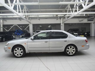 2004 Nissan Maxima V (A33), серебристый, 580000 рублей, вид 4