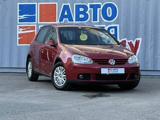 2008 Volkswagen Golf V, красный, 400000 рублей, вид 3