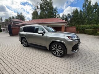2022 Lexus LX 600 IV, серебристый, 12500000 рублей, вид 2