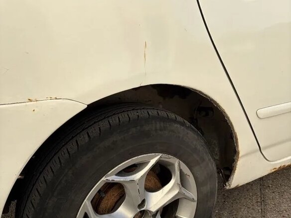 2002 Toyota Corolla IX (E120, E130), белый, 280000 рублей - вид 9