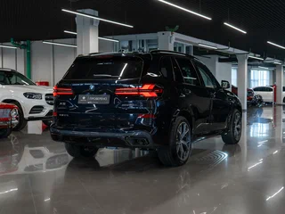2026 BMW X5 Long 30Li IV (G05/G18) Рестайлинг, чёрный, 11130000 рублей, вид 4