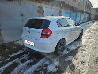 2007 BMW 1 серии 118i I (E81/E82/E87/E88) Рестайлинг, белый, 745000 рублей, вид 4