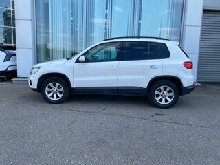 2013 Volkswagen Tiguan I Рестайлинг, белый, 1150000 рублей, вид 3