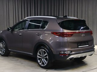 2018 Kia Sportage IV Рестайлинг, коричневый, 1849000 рублей, вид 4