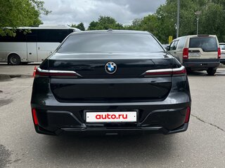 2025 BMW 7 серии 740d xDrive VII (G70), чёрный, 14600000 рублей, вид 3