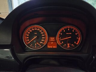 2009 BMW 3 серии 335xi V (E90/E91/E92/E93), чёрный, 2555000 рублей, вид 5
