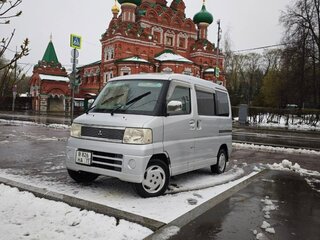 2001 Mitsubishi Town Box I, серый, 450000 рублей, вид 1