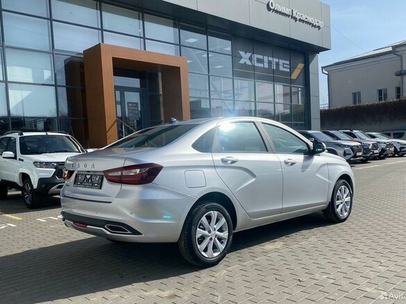 2026 Lada (ВАЗ) Vesta I Рестайлинг (NG), серебристый, 1800000 рублей - вид 8