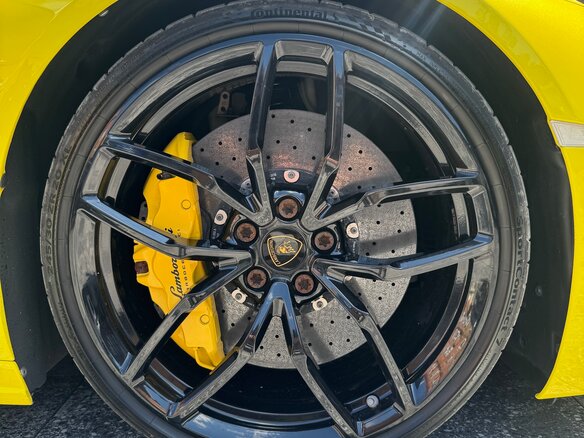 2016 Lamborghini Huracán I, жёлтый, 13500000 рублей - вид 7