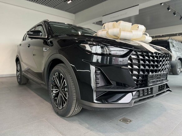 2026 Jetour X70+ I Рестайлинг, чёрный - вид 3