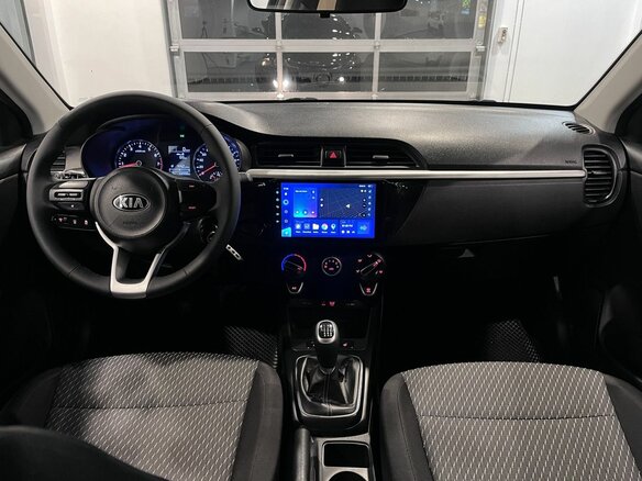 2018 Kia Rio X-Line IV, чёрный, 1355000 рублей - вид 8