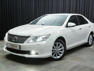 2014 Toyota Camry VII (XV50), белый, 1699000 рублей, вид 1