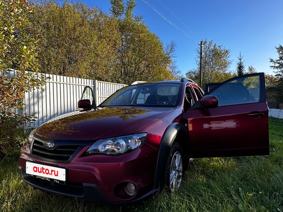 2010 Subaru Impreza XV III, красный, 749000 рублей