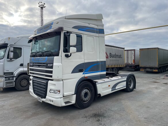 2010 DAF XF 105, белый, 3500000 рублей - вид 1