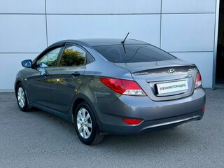 2011 Hyundai Solaris I, чёрный, 612000 рублей, вид 4