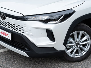 2025 Toyota Corolla Cross I, белый, 3590000 рублей, вид 2