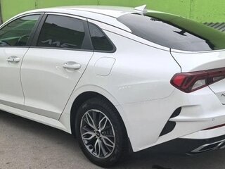2020 Kia K5 III, белый, 2500000 рублей, вид 4