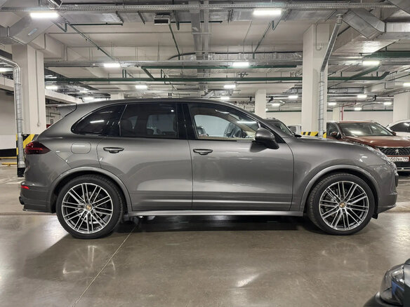 2015 Porsche Cayenne II Рестайлинг (958), серый, 2750000 рублей - вид 9