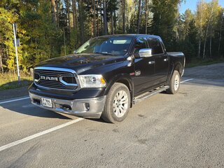 2018 Ram 1500 Crew Cab IV (DS/DJ), чёрный, 4950000 рублей, вид 1