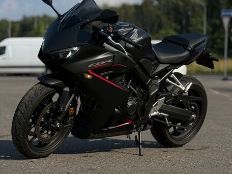 2024 Honda CBR 650R, чёрный, 1100000 рублей, вид 3