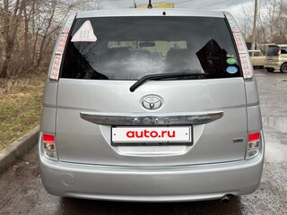 2013 Toyota ISis I Рестайлинг, серый, 1100000 рублей, вид 4