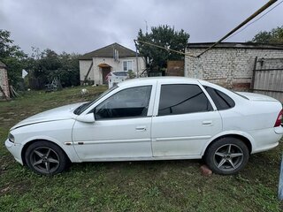 1997 Opel Vectra B, белый, 150000 рублей, вид 4