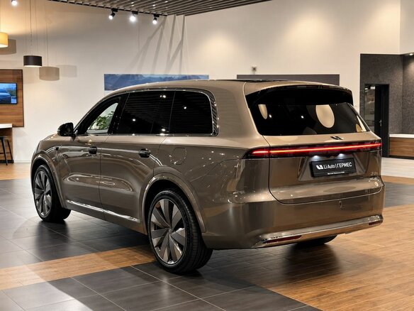 2026 Li Auto (Lixiang) L9 II, бежевый, 13500000 рублей - вид 8