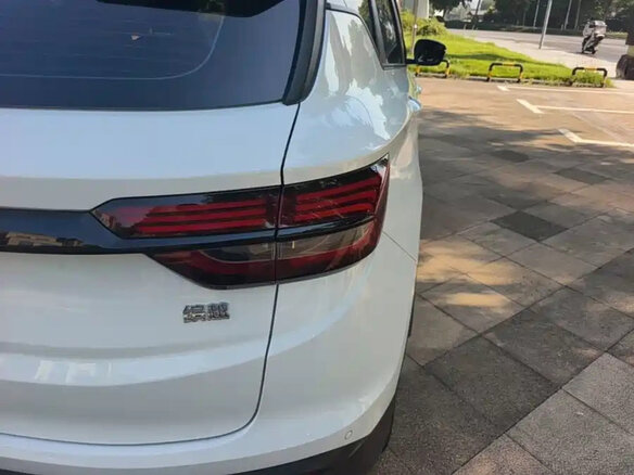 2025 Geely Binyue I Рестайлинг 2, белый, 1580000 рублей - вид 18
