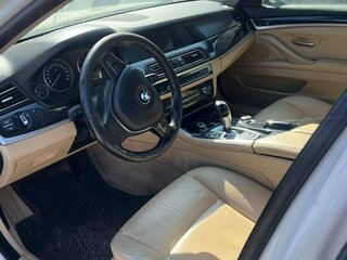 2013 BMW 5 серии 520i VI (F10/F11/F07), белый, 1390000 рублей, вид 2