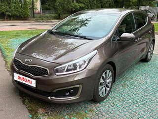 2017 Kia Ceed II Рестайлинг, коричневый, 1420000 рублей, вид 1