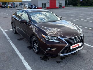 2016 Lexus ES 250 VI Рестайлинг, коричневый, 3150000 рублей, вид 1