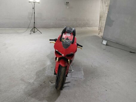 2012 Ducati 1199 Panigale, красный, 1099000 рублей, вид 3