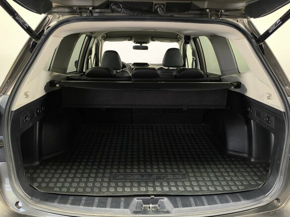 2019 Subaru Forester V, серый, 1950000 рублей - вид 20