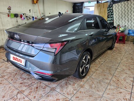 2022 Hyundai Avante VII, серый, 1800000 рублей, вид 3